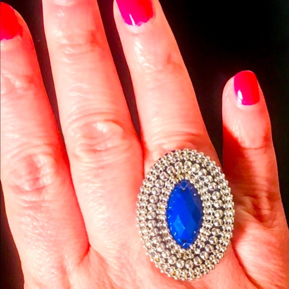 🦋 Boho Seed Bead Adjustable Ring - Picture 4 of 13